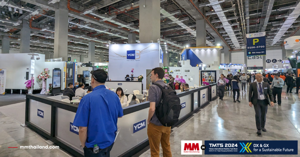 There were many people joined TMTS 2024 to see new technology in machine tool